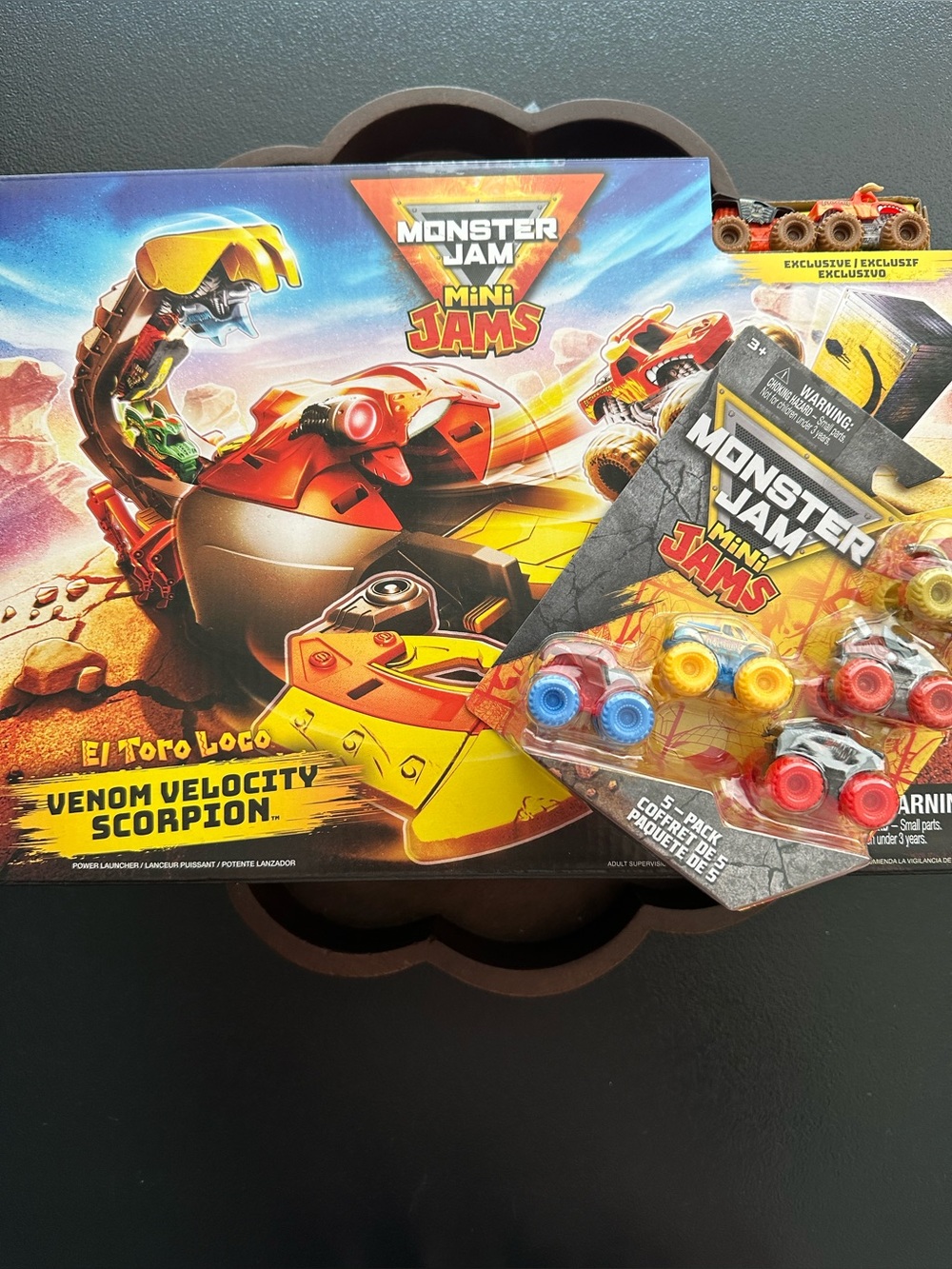 Monster Jam Mini Jams El Toro Loco Venom Velocity Scorpion & 5-Pack Marvel Minis